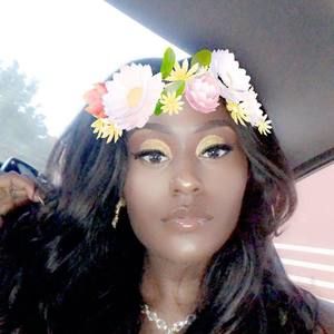 Meet your Posher, Annie